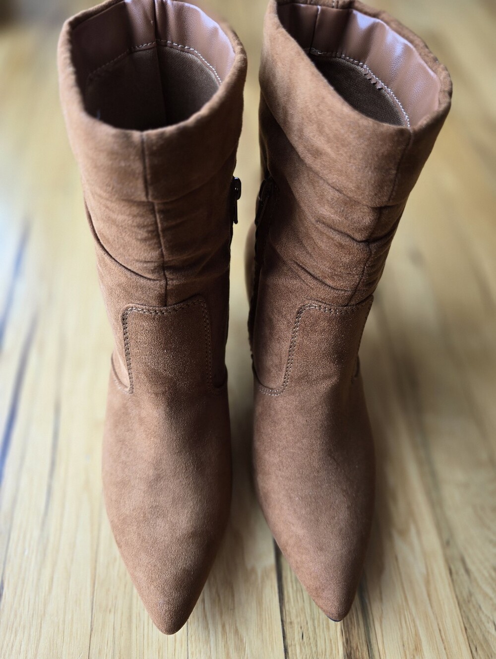 Jones New York Sonara Slouchy Kitten Heel Booties NWOT 8.5